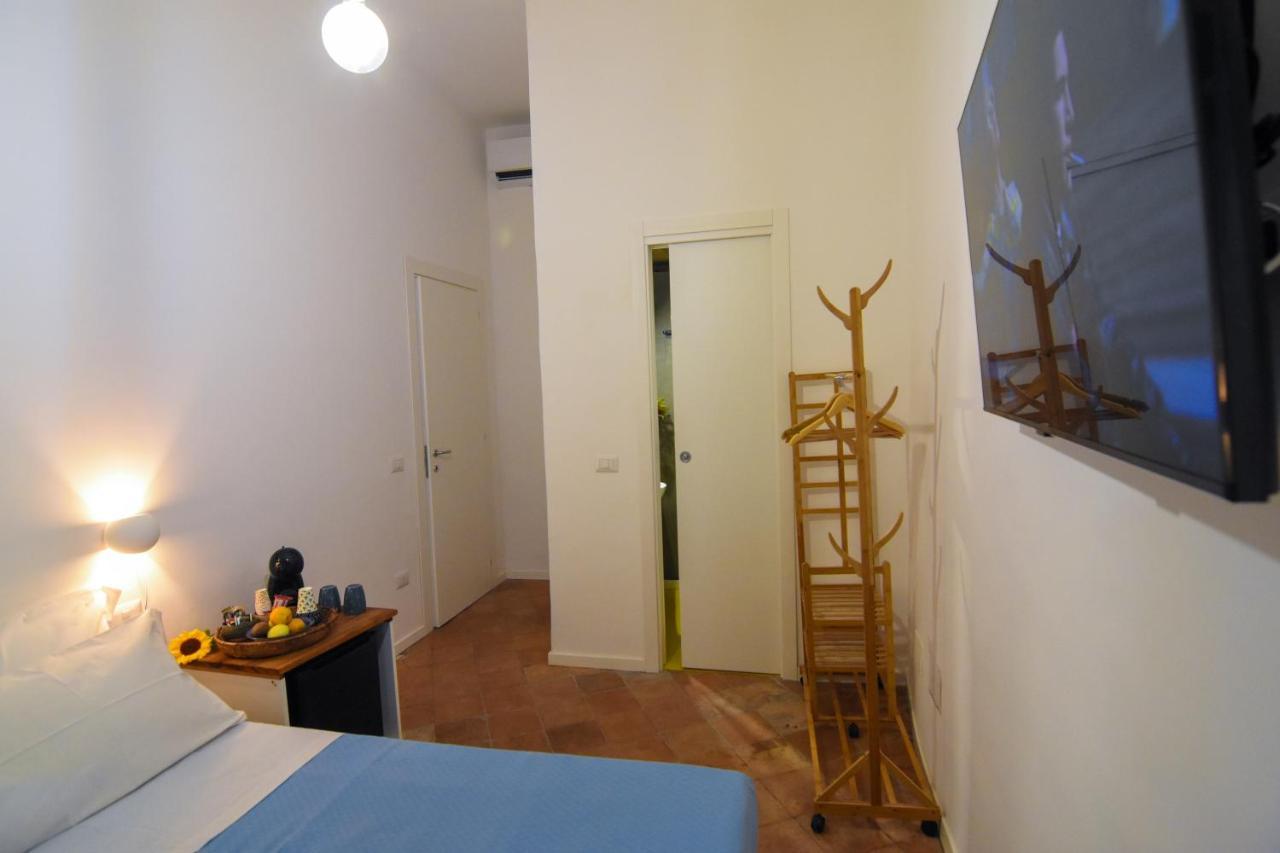 La Dimora Di Artemide B&B Napoli Eksteriør billede
